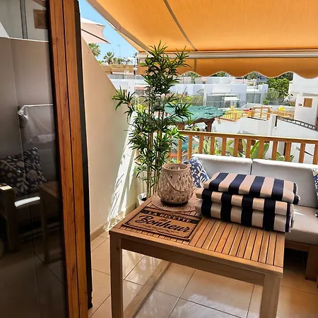 Confort 2 Personnes Tenerife Sud アパート